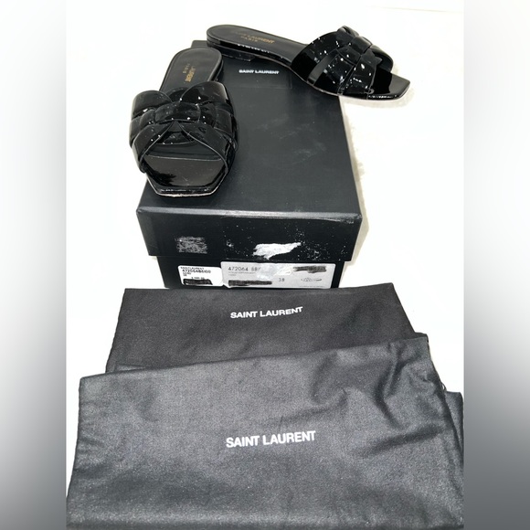 Saint Laurent Tribute Patent Sandal in black - Picture 3 of 6